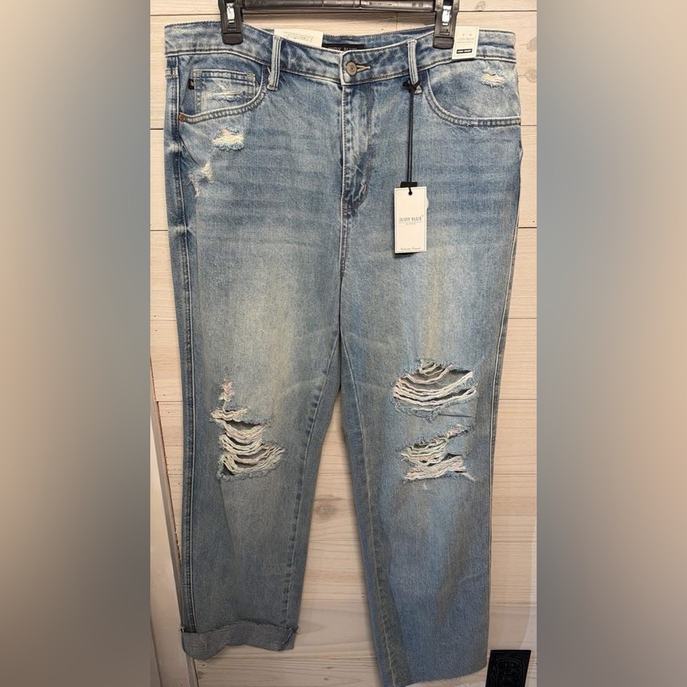 Judy Blue Rigid Magic Light Blue Distressed Jeans